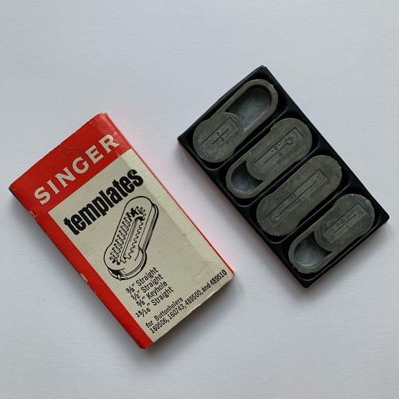 VINTAGE Singer Buttonhole Metal Plates Set of 4 for Sewing Attachment Templates - Picture 3 of 6